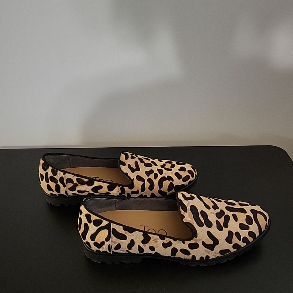 Mee Too Flat Leopard Print